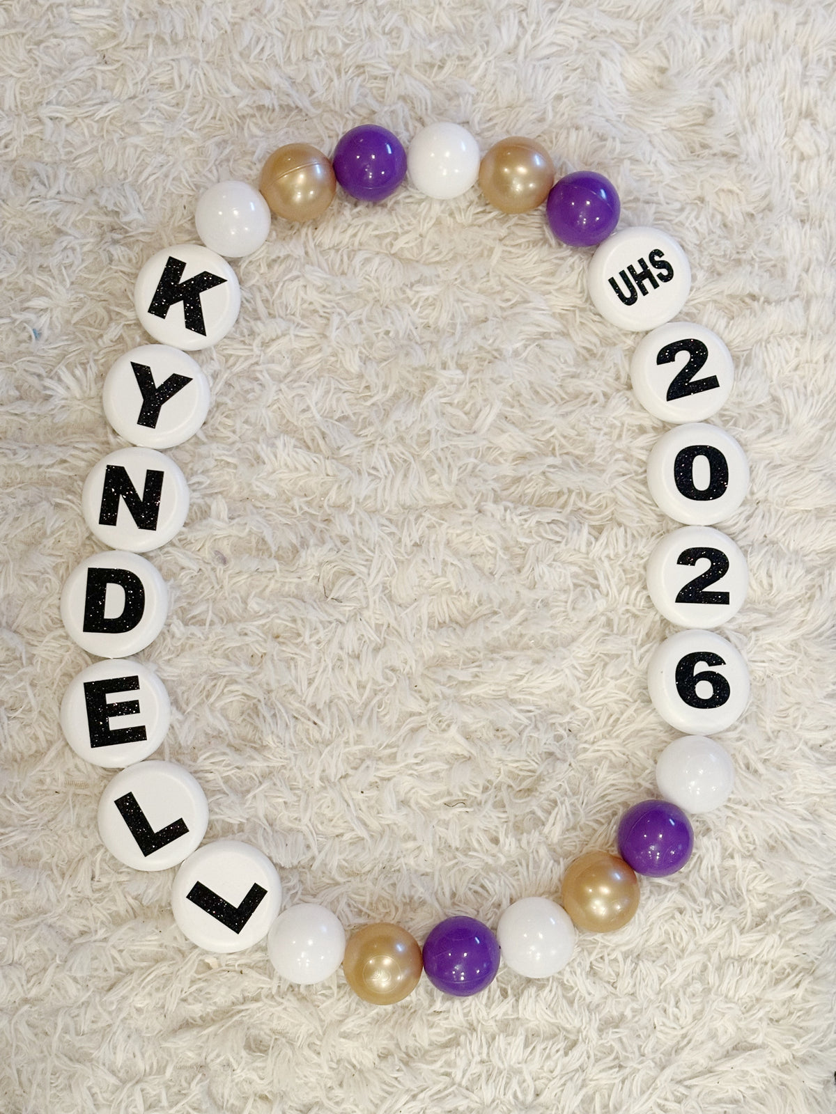 Oversized Necklace Hype Chains by TaylorMade Studio, close up